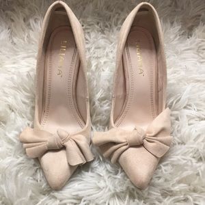 Nude High Heals with Bows suede Size 8